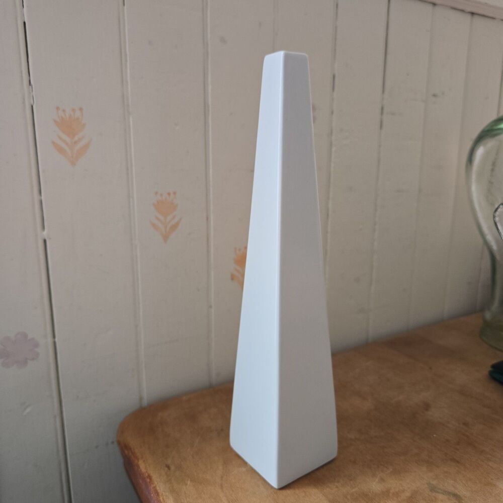 Vintage MCI White Obelisk Shaped Floral Vase 12" Tall